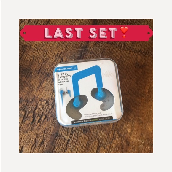 Accessories - 🔴Blue Stereo earbuds with mic & silicon tips